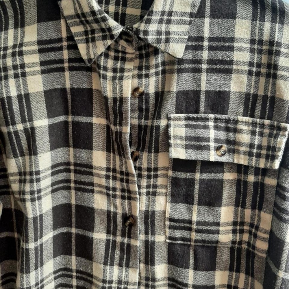 Romwe Brown Tan Plaid Flannel Button Down Shirt Small Long Sleeve Pocket Top S - Picture 2 of 8